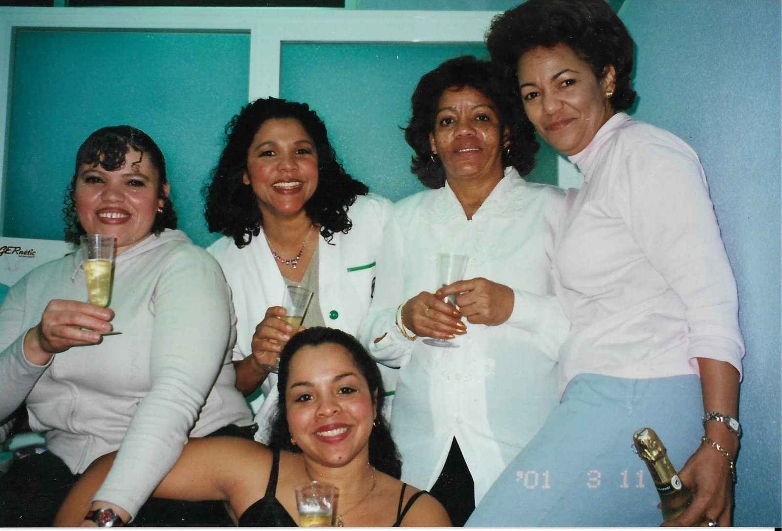 Fin de curso de estética 2001
